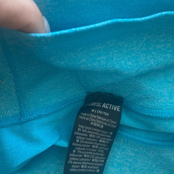 VS PINK Sport Set - Picture 5 of 5